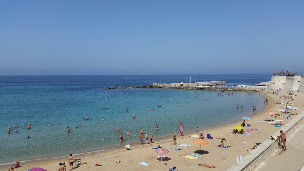 Monolocale Bianca Villa Gallipoli Eksteriør bilde